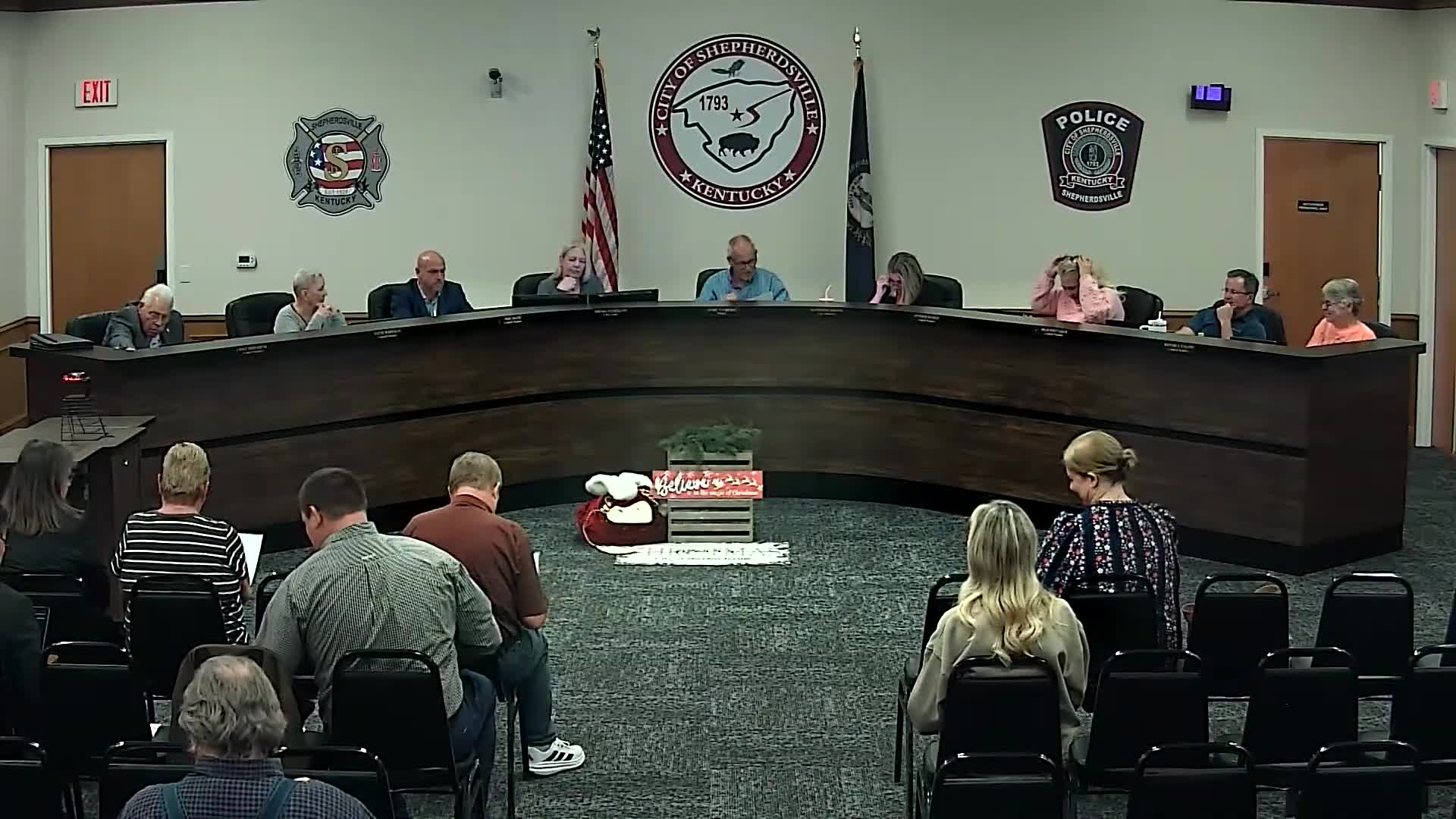 Council hears first reading of ordinance to require fenced dumpster enclosures, proposes $100 daily civil penalty