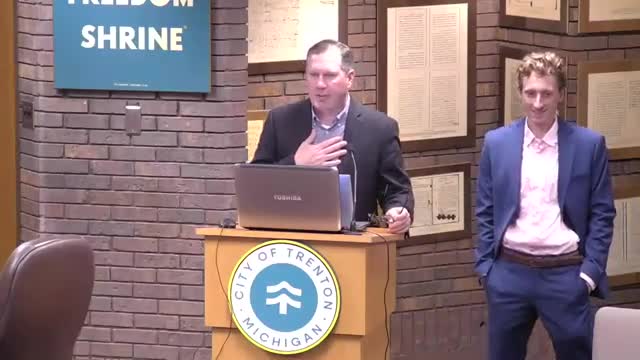 City audit shows 'clean' opinion; revenues and pension funding improved, auditors say