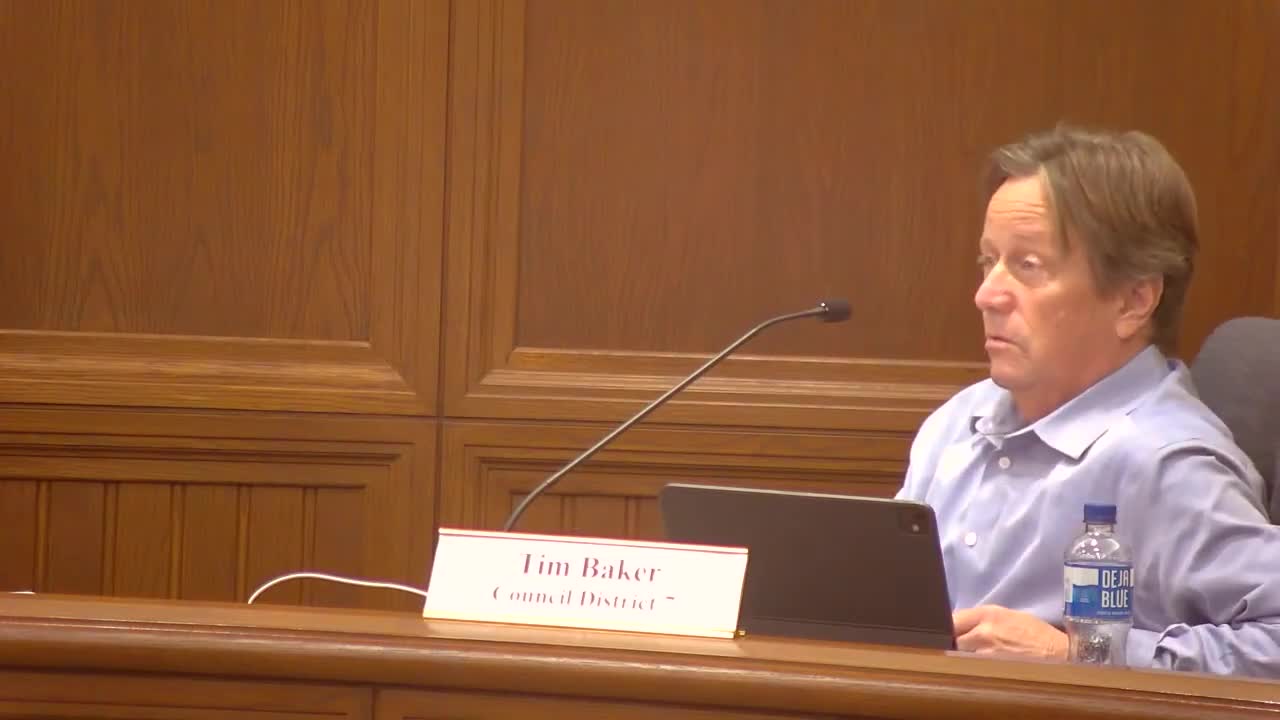 Council reviews 2026 recommended budget; members press for stormwater funding and review fund-balance uses