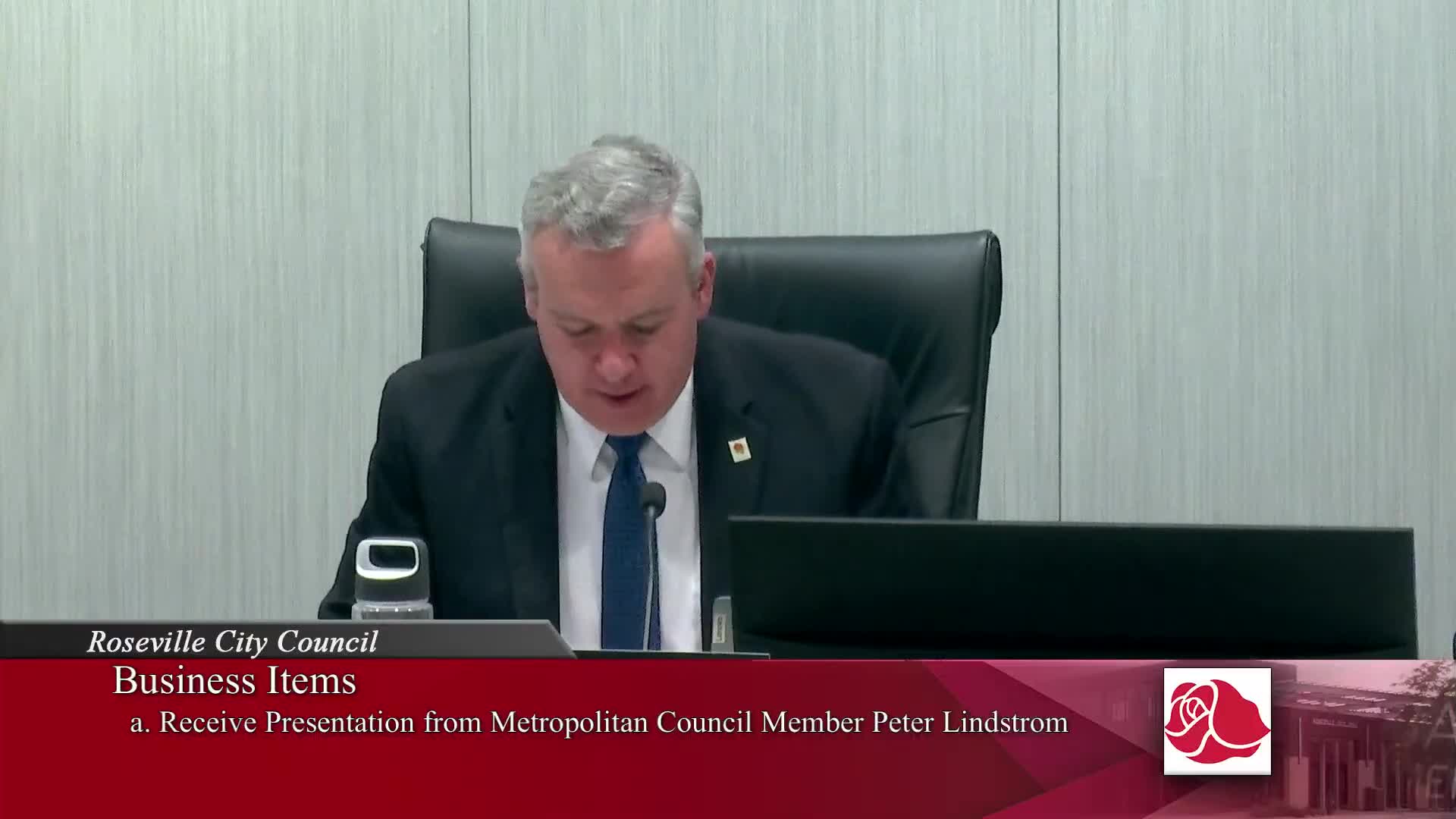 Council approves 2026 liquor-license renewals; holds Red Lobster issue for separate process