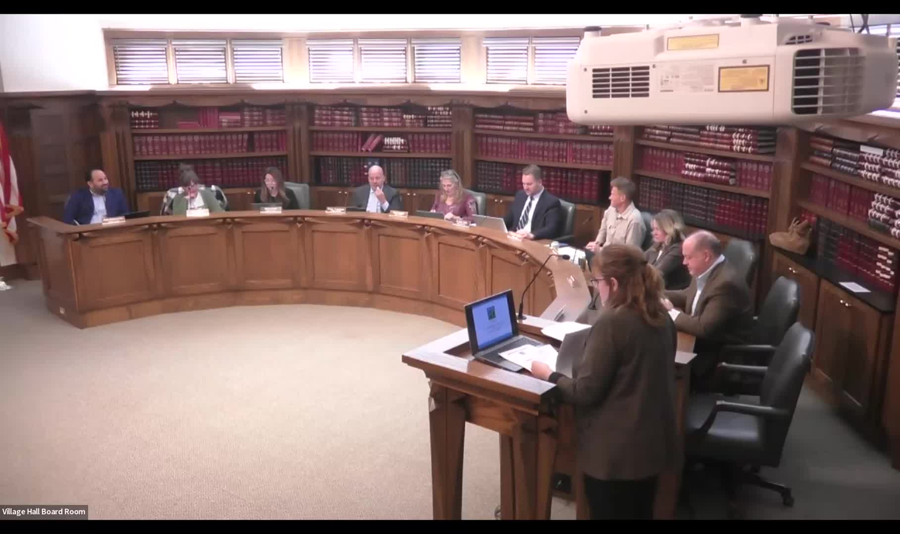 Lake Bluff holds public hearing on 2025 property tax levy; board gives first reading