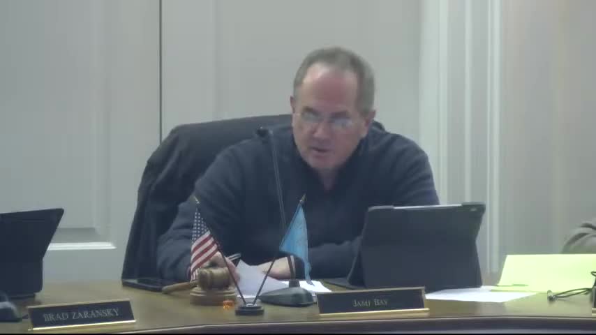 Highland Park Zoning Board approves variance for screened porch at 1331 Hillary Lane