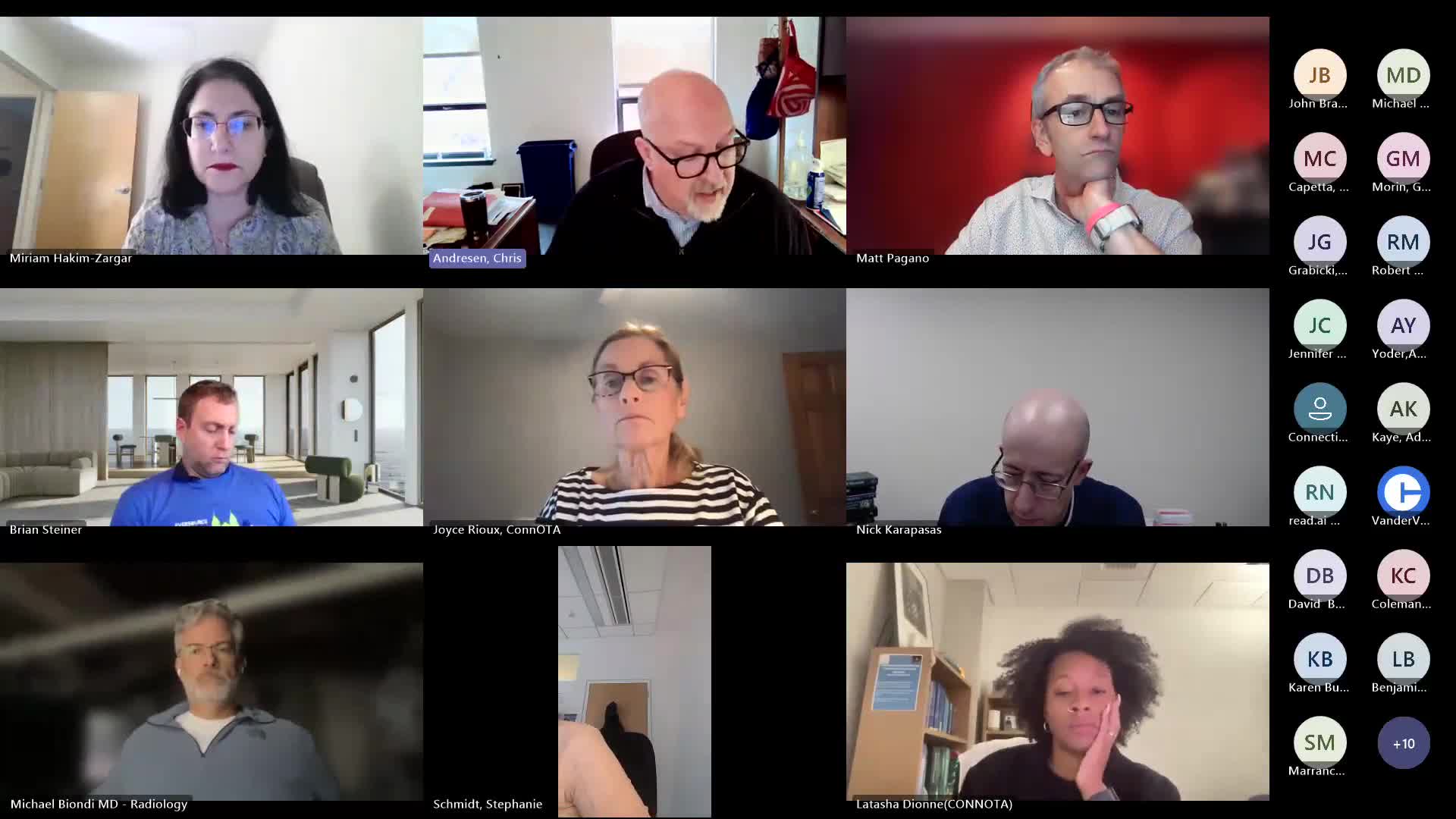 Physical therapists seek authority to refer for X‑rays; radiologists and physicians warn of overuse and safety risks