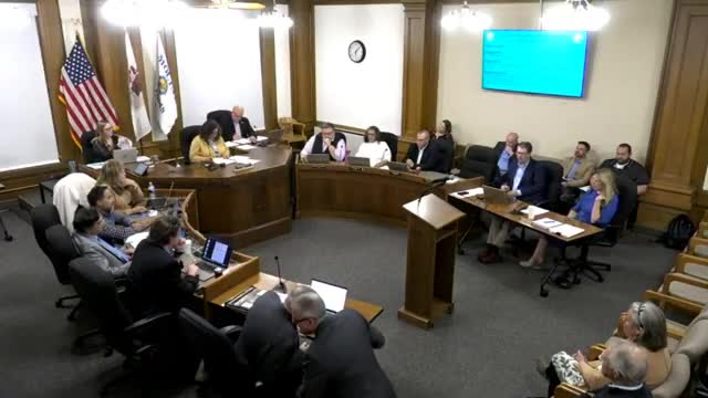 Moline Council approves parking and school-zone changes, schedules TIF hearing and advances redevelopment ordinance