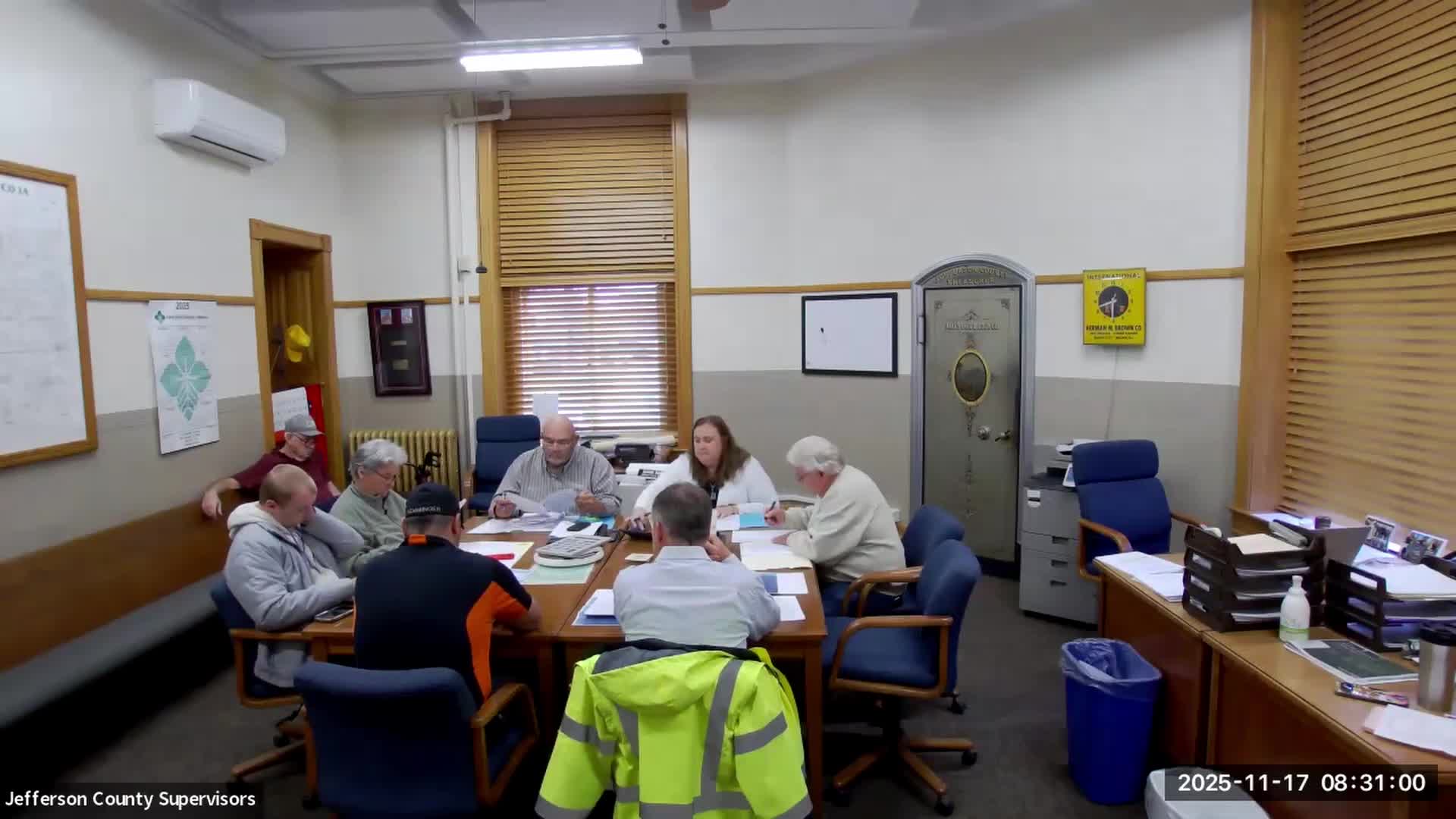 Jefferson County supervisors approve routine motions, authorize grant applications and payments