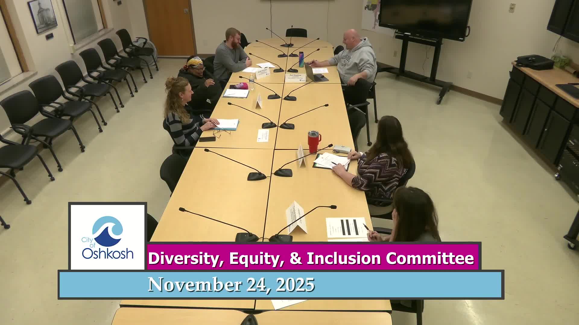 Oshkosh DEI committee discusses data transparency, delays NAMI presentation and cancels December meeting