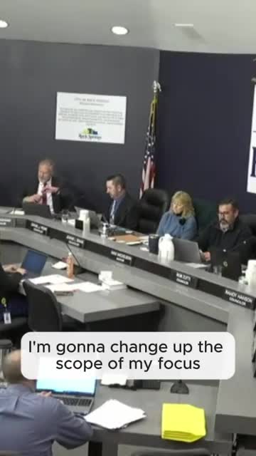 Council update spotlights student programs and busy holiday events