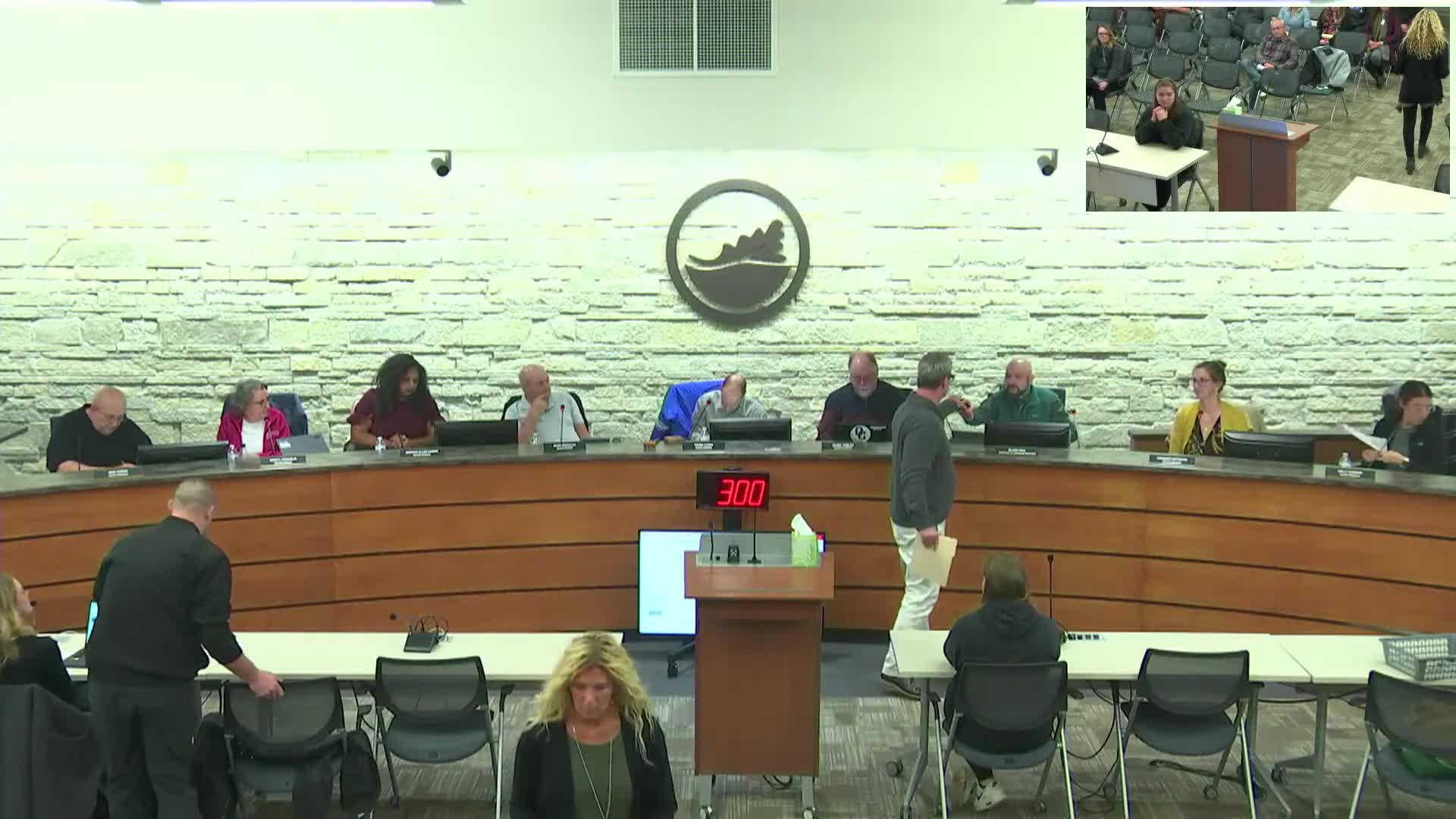 District proposes bell‑time changes and nine‑bus reduction to cut costs and improve punctuality