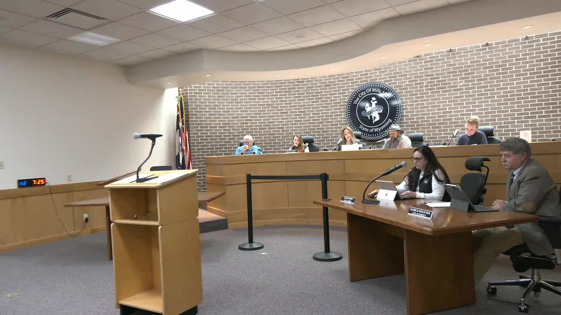Mills council approves zoning change, tables renaming, passes gaming ordinance and safety resolution; approves draft lease after executive session