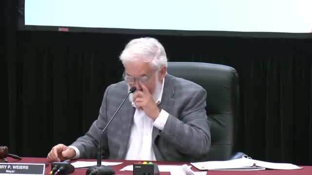 Glendale staff present "Currents" mural plan; council raises cost, visibility and local-artist concerns