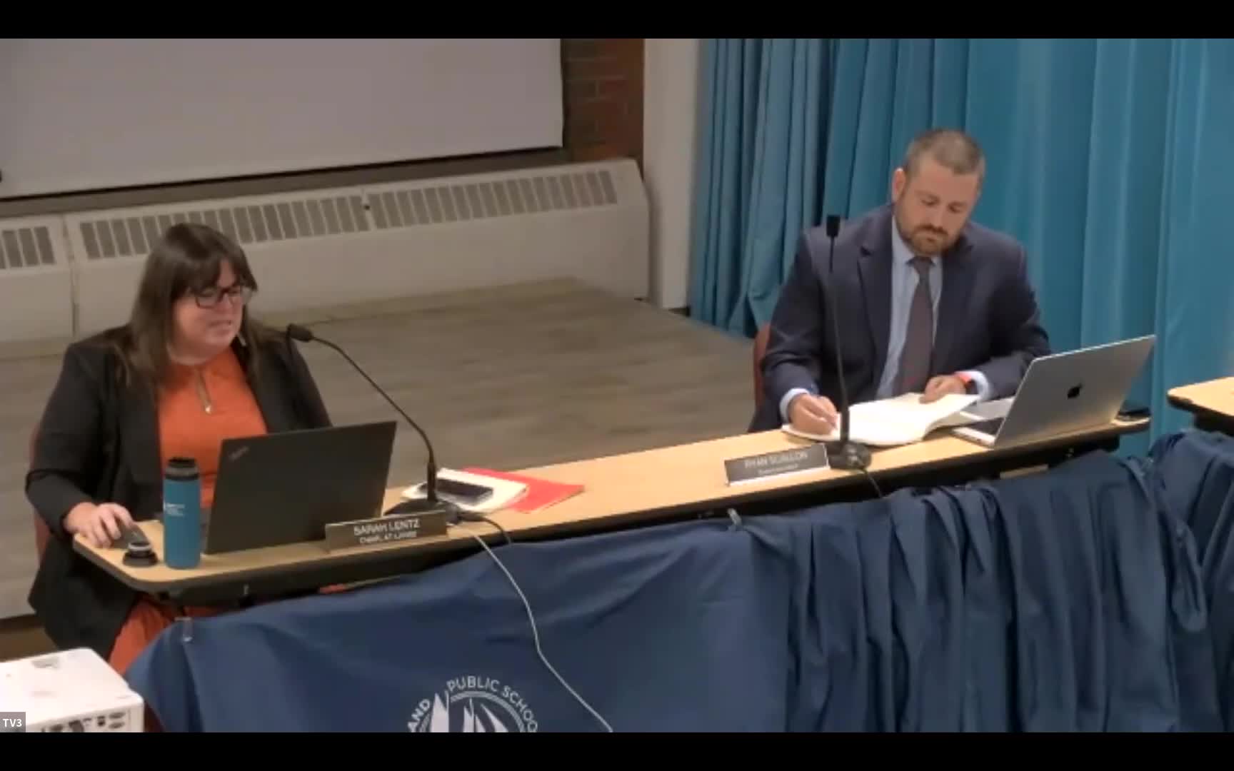 Portland parents, teachers and alumni press school board for independent probe of recent staffing changes