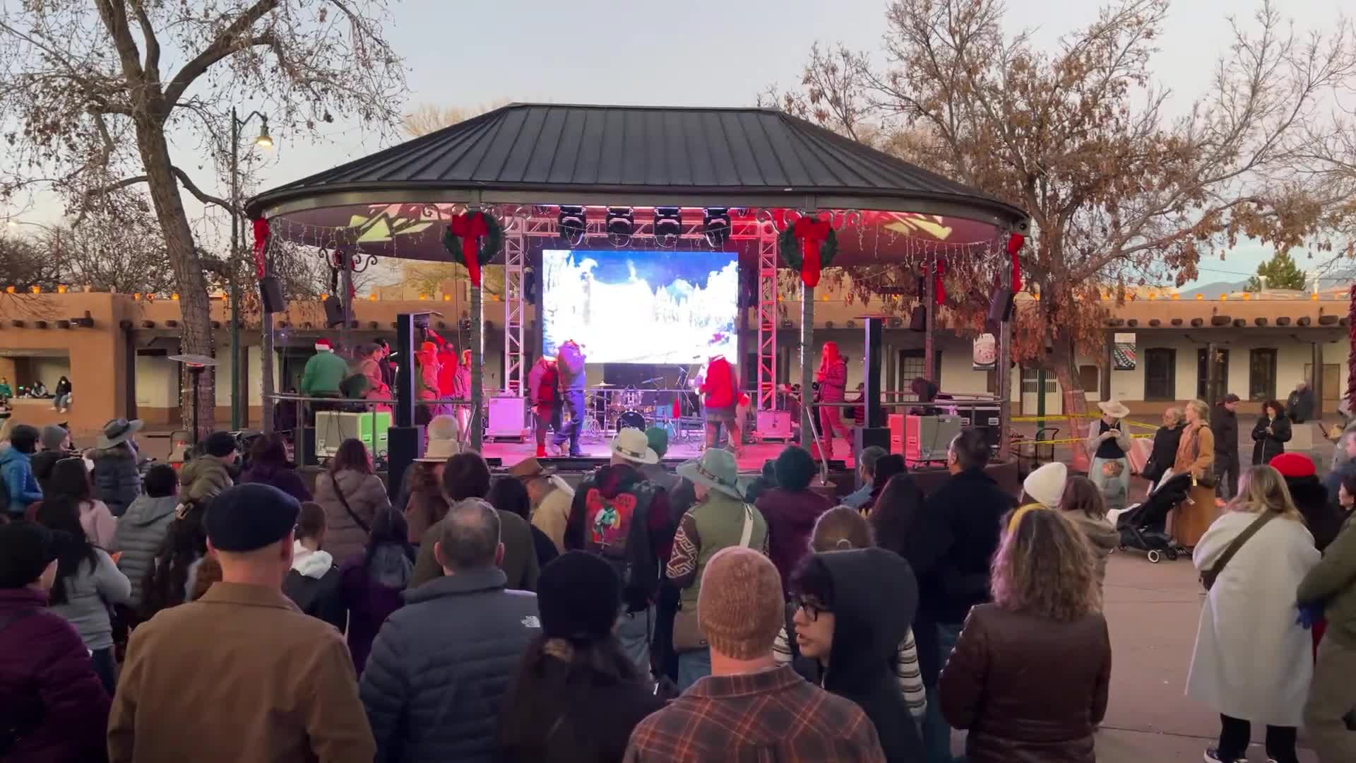 Santa Fe plaza lighting features local musicians and a push for the Northern New Mexico Toy Drive