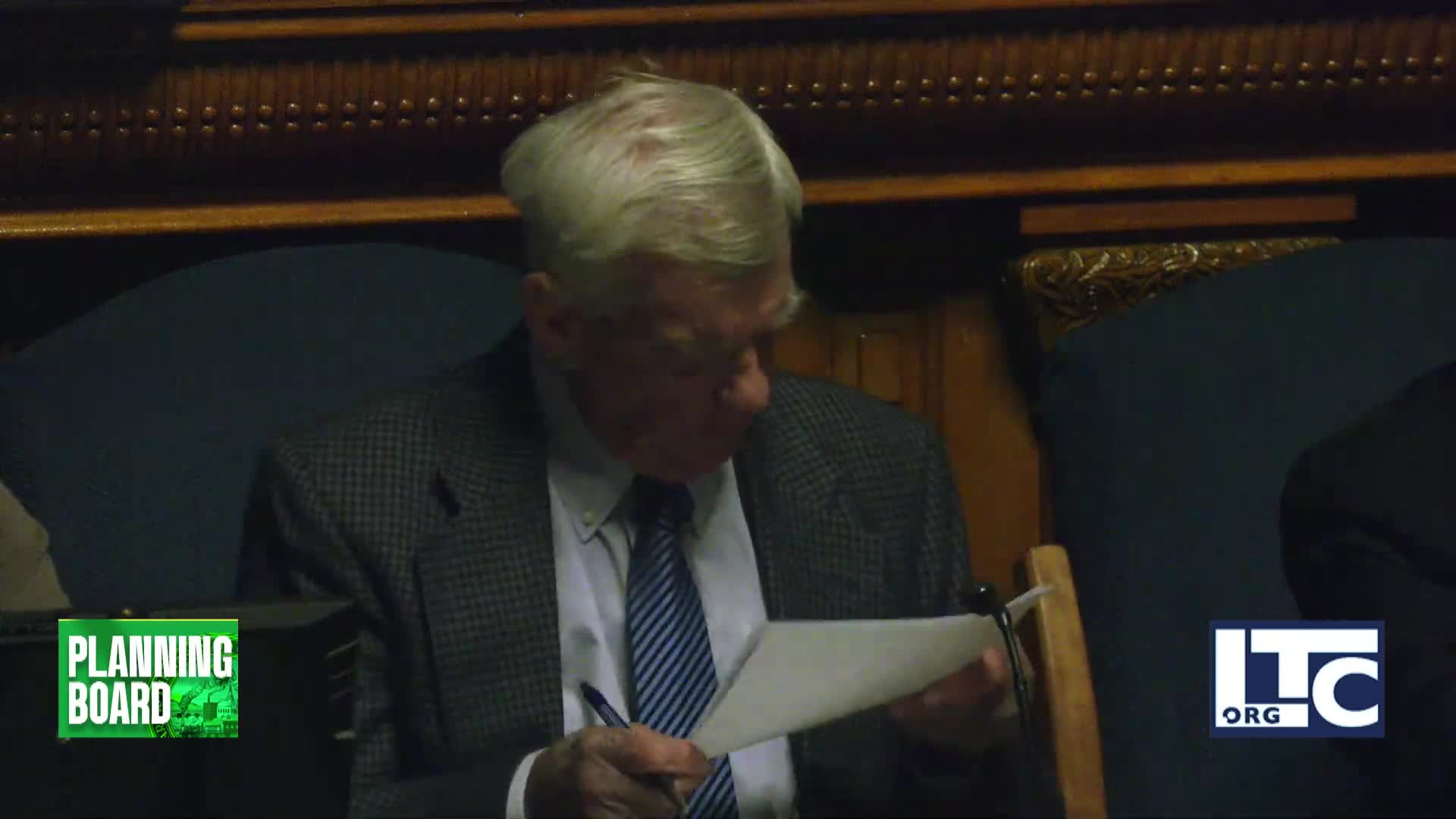 Lowell Planning Board approves 17‑lot Christian Hill subdivision with conditions