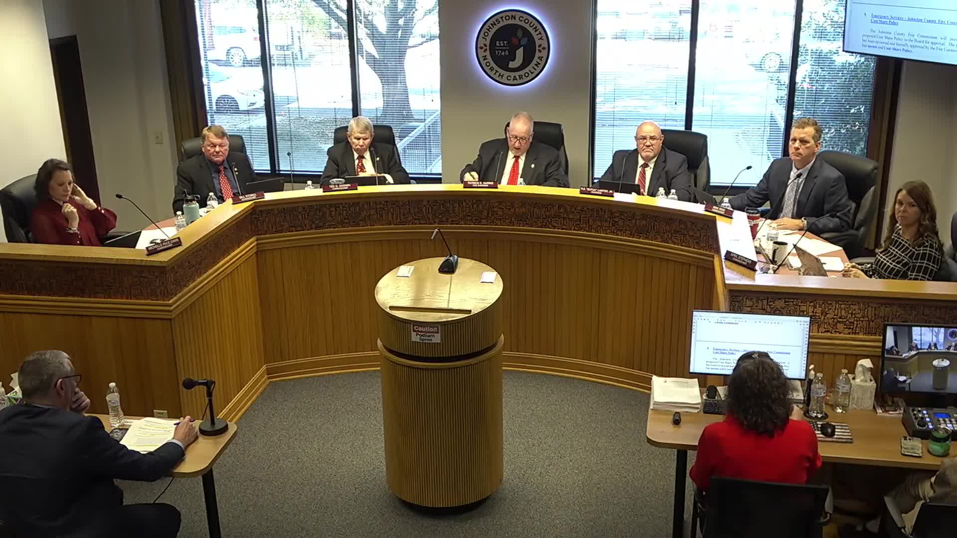 Consultants present $410M‑scale trails and greenways plan; board to consider adoption in January