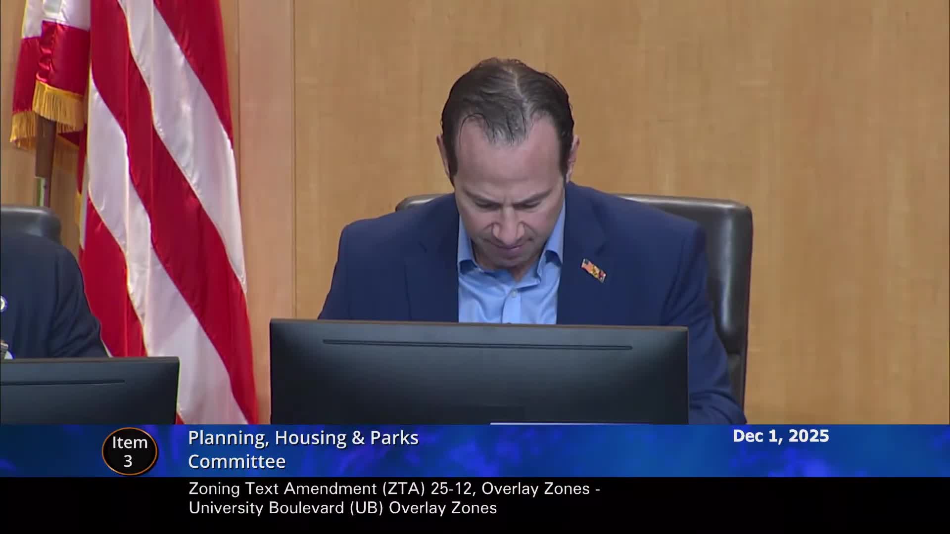 Committee forwards University Boulevard overlay with workforce-housing amendment; referral goes 2-1