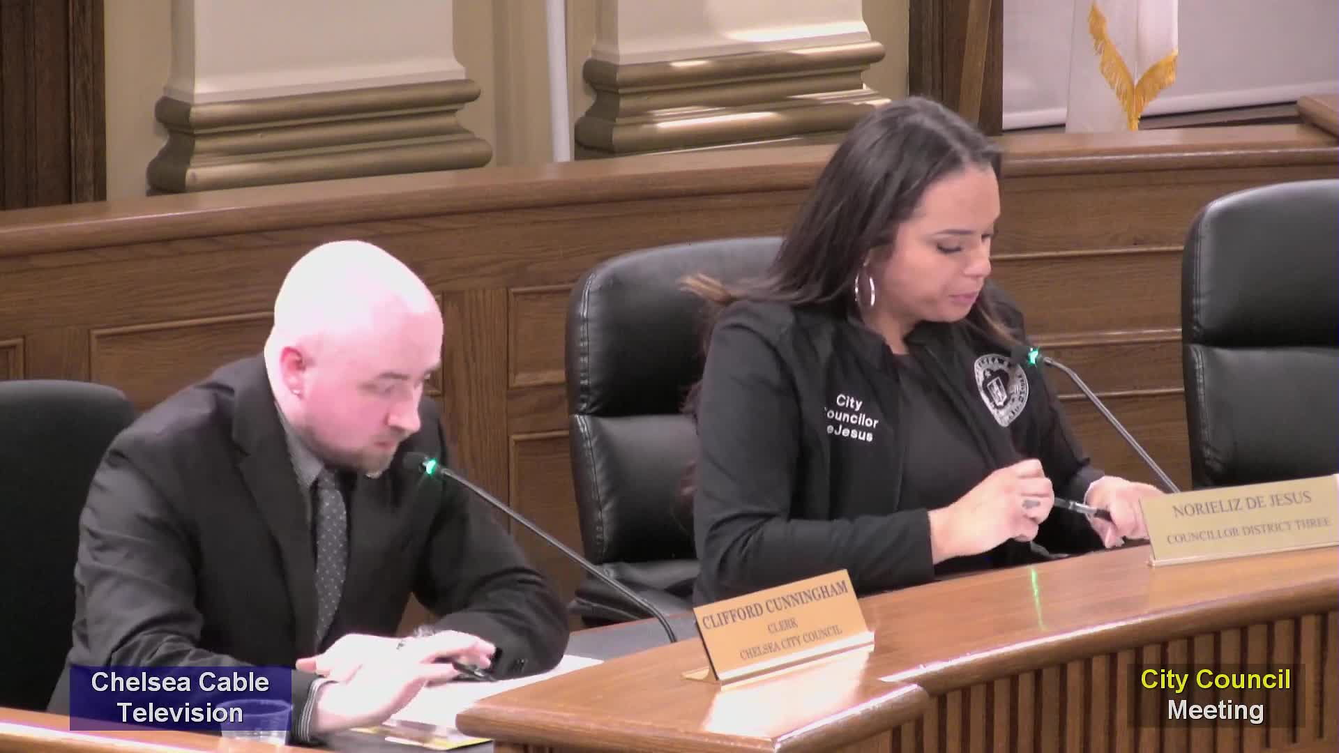 Chelsea residents and planners debate 300-foot buffer to limit seafood processing near homes