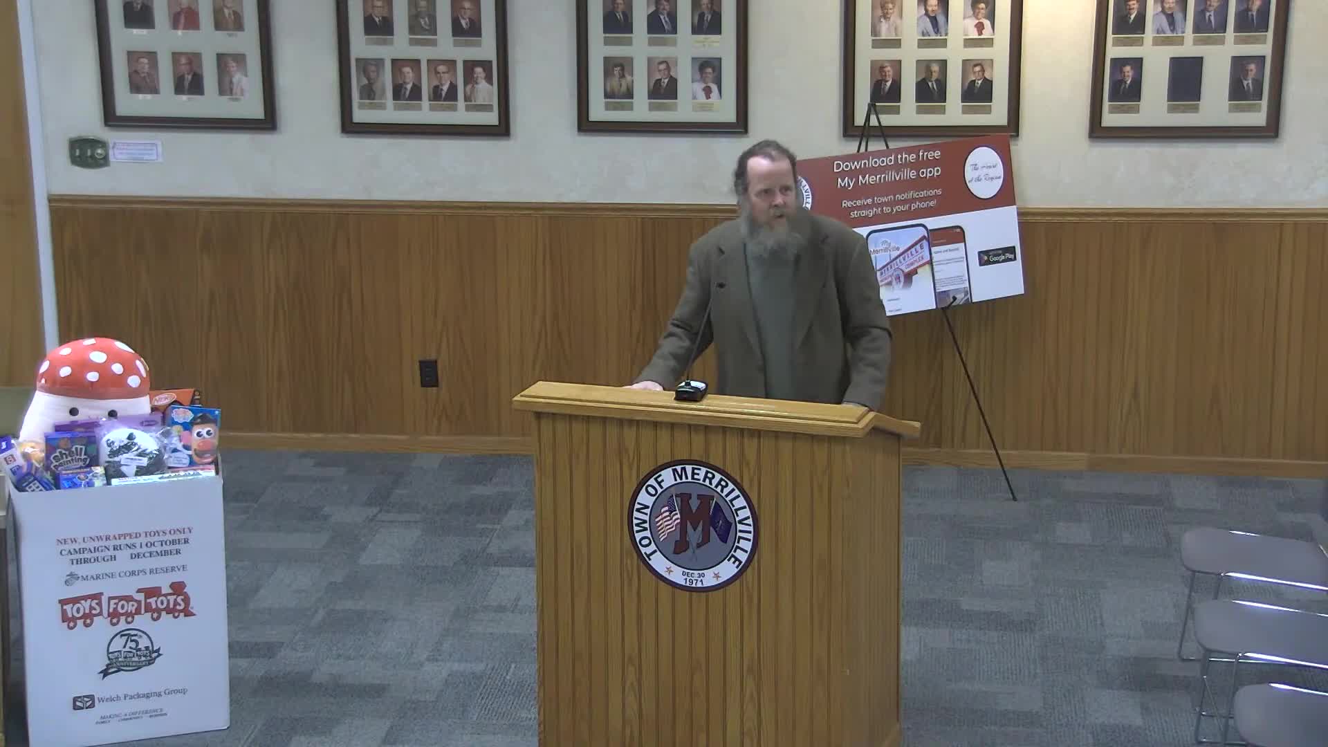 Resident urges new municipality and slow‑down of data‑center development, citing water, farmland and long‑term risks