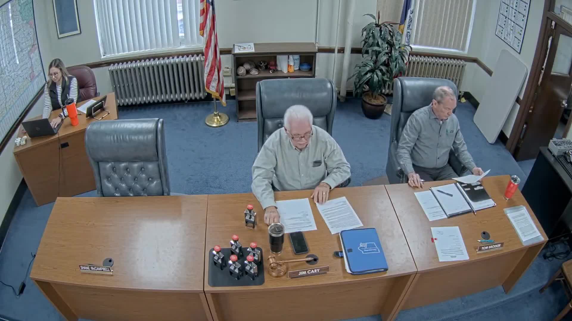 Residents urge much larger wind‑turbine setbacks during public comment