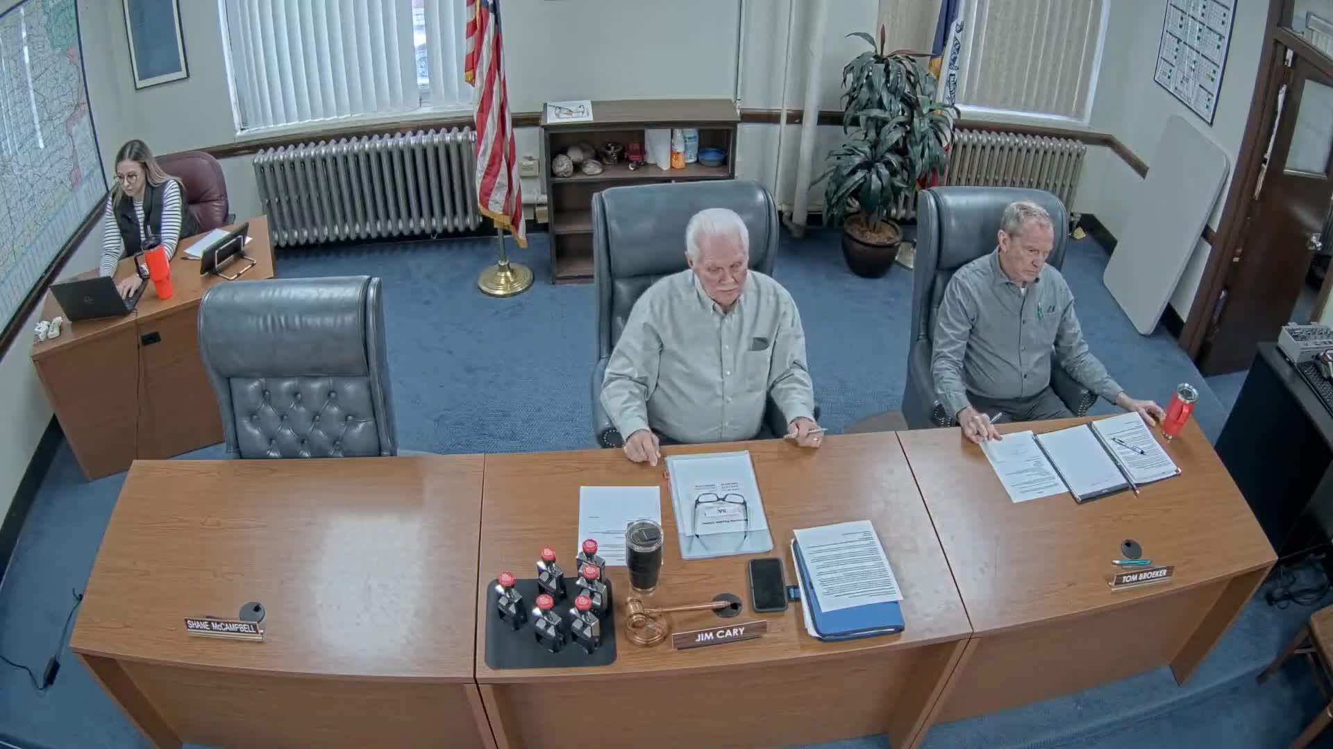 County outlines DOT transfer, interim snow‑plowing deal and Minneapolis intersection change