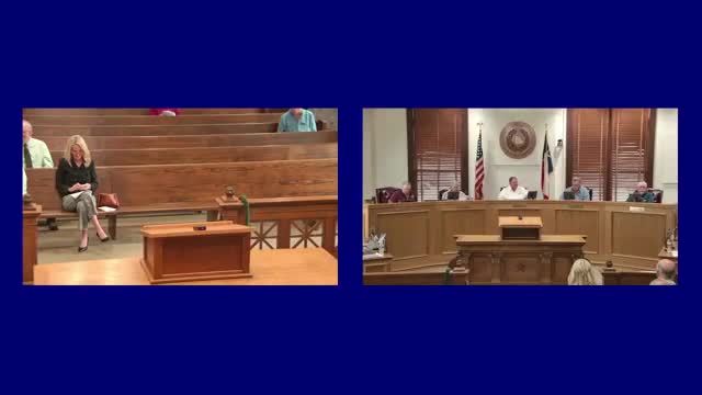 Atascosa County commissioners approve routine hires, accept radio-equipment grant and authorize River Oaks Drive RFQ after executive session