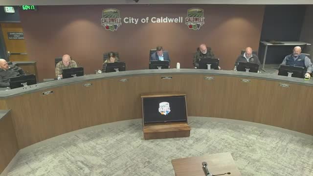 Resident raises FAA hangar‑use concerns at Caldwell council meeting