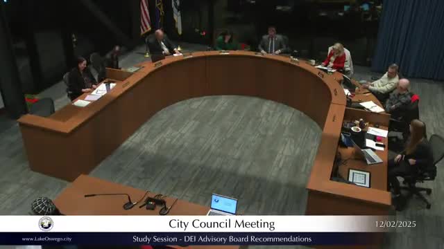 Lake Oswego studies phased approach to phase out gas-powered landscaping tools; council split on timing and enforcement