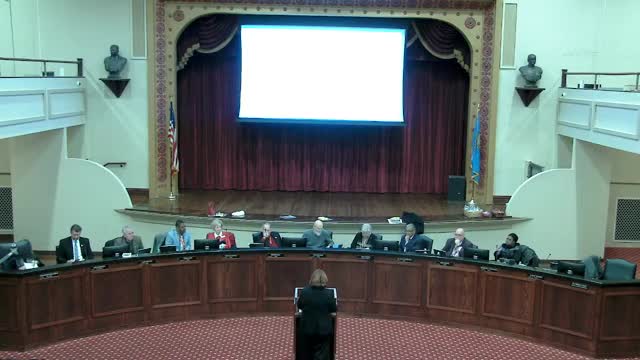 Lawton council approves slate of ordinances, land‑use items and pay adjustments in unanimous votes