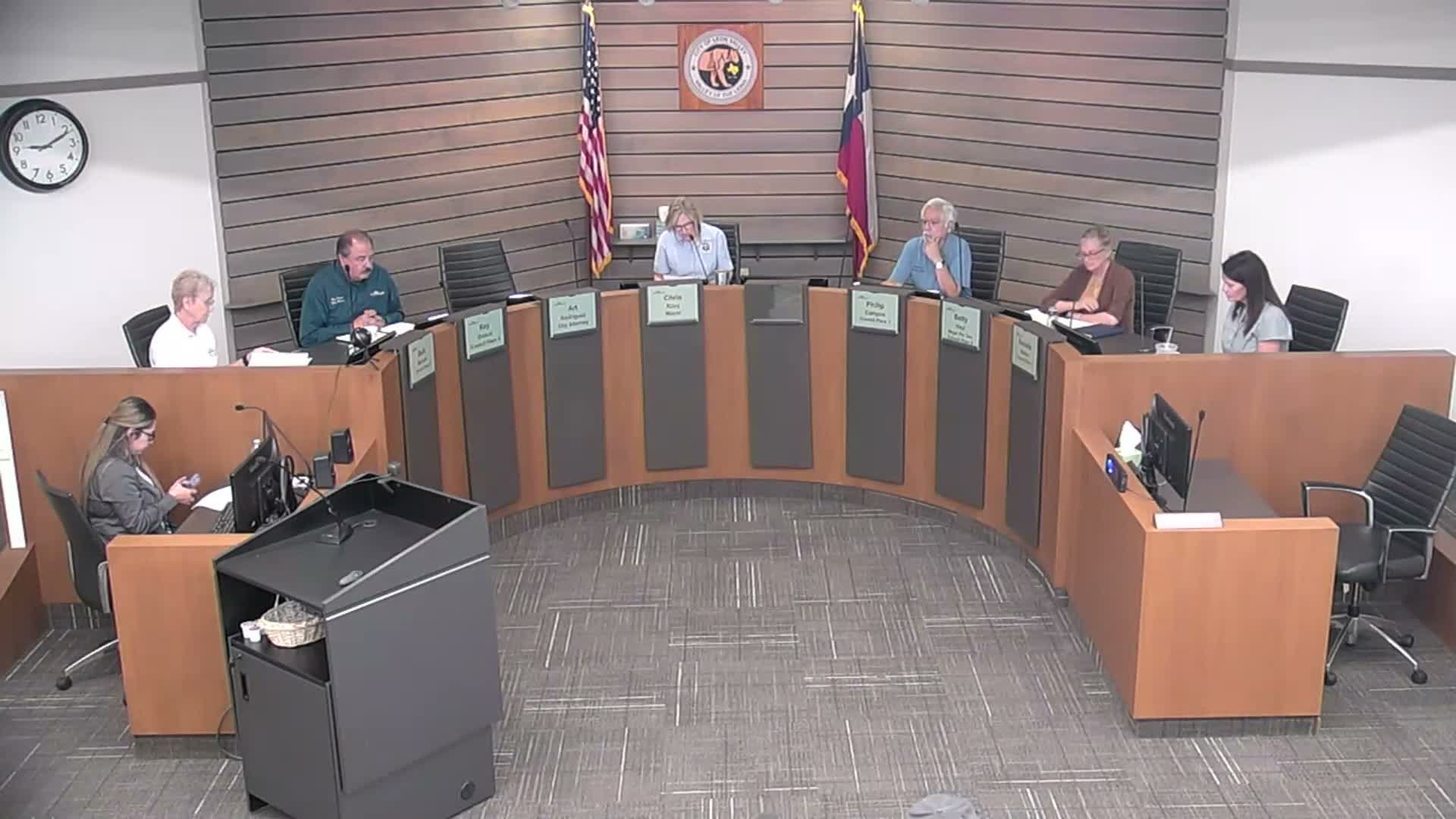 Leon Valley council adopts 0.54504 tax rate after 3–2 vote amid debate over firefighters and household burden