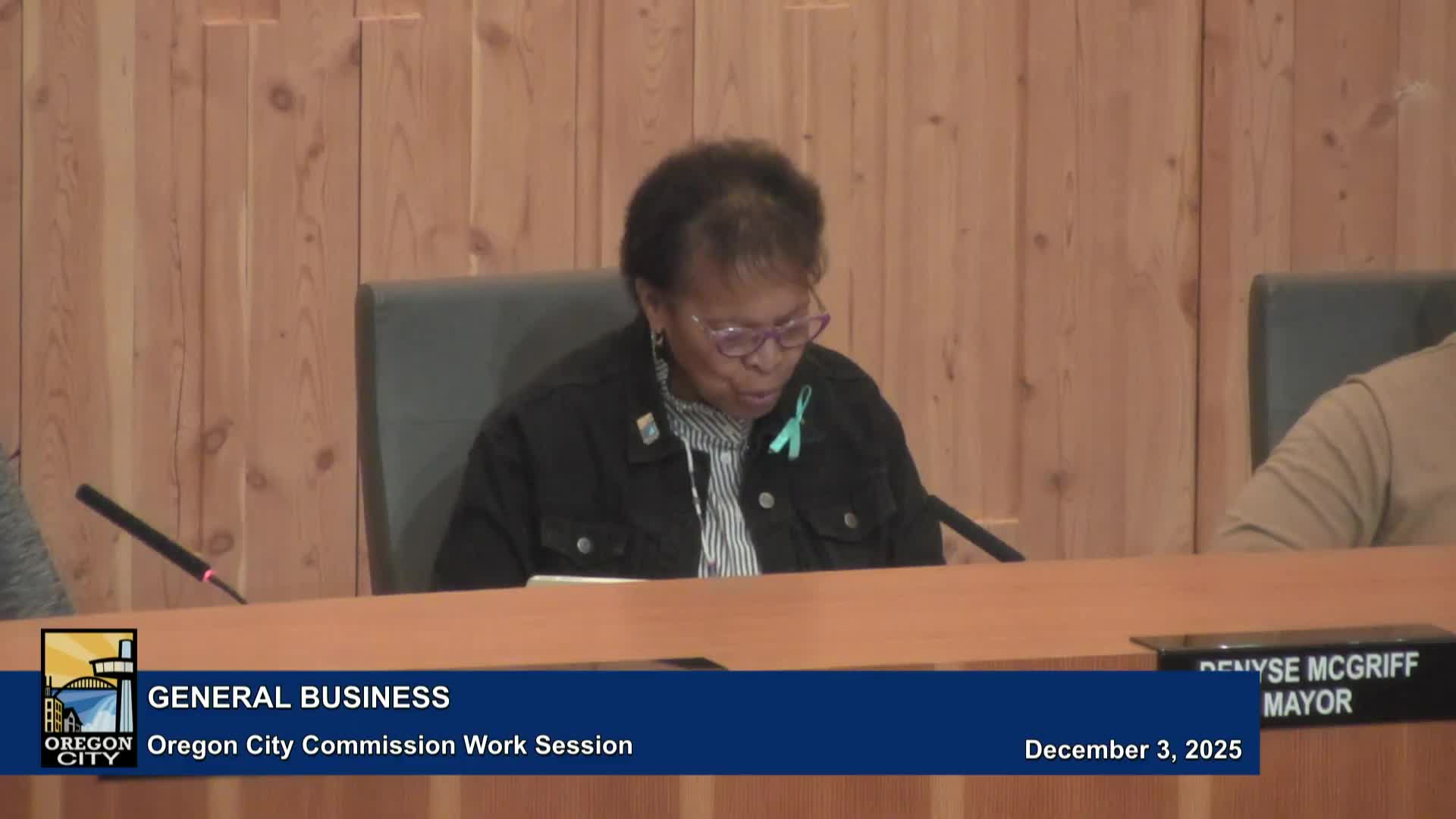 Oregon City staff say John Storm dock can handle original design boats; commissioners back $20,000 repairs and to pursue modest commercial expansion