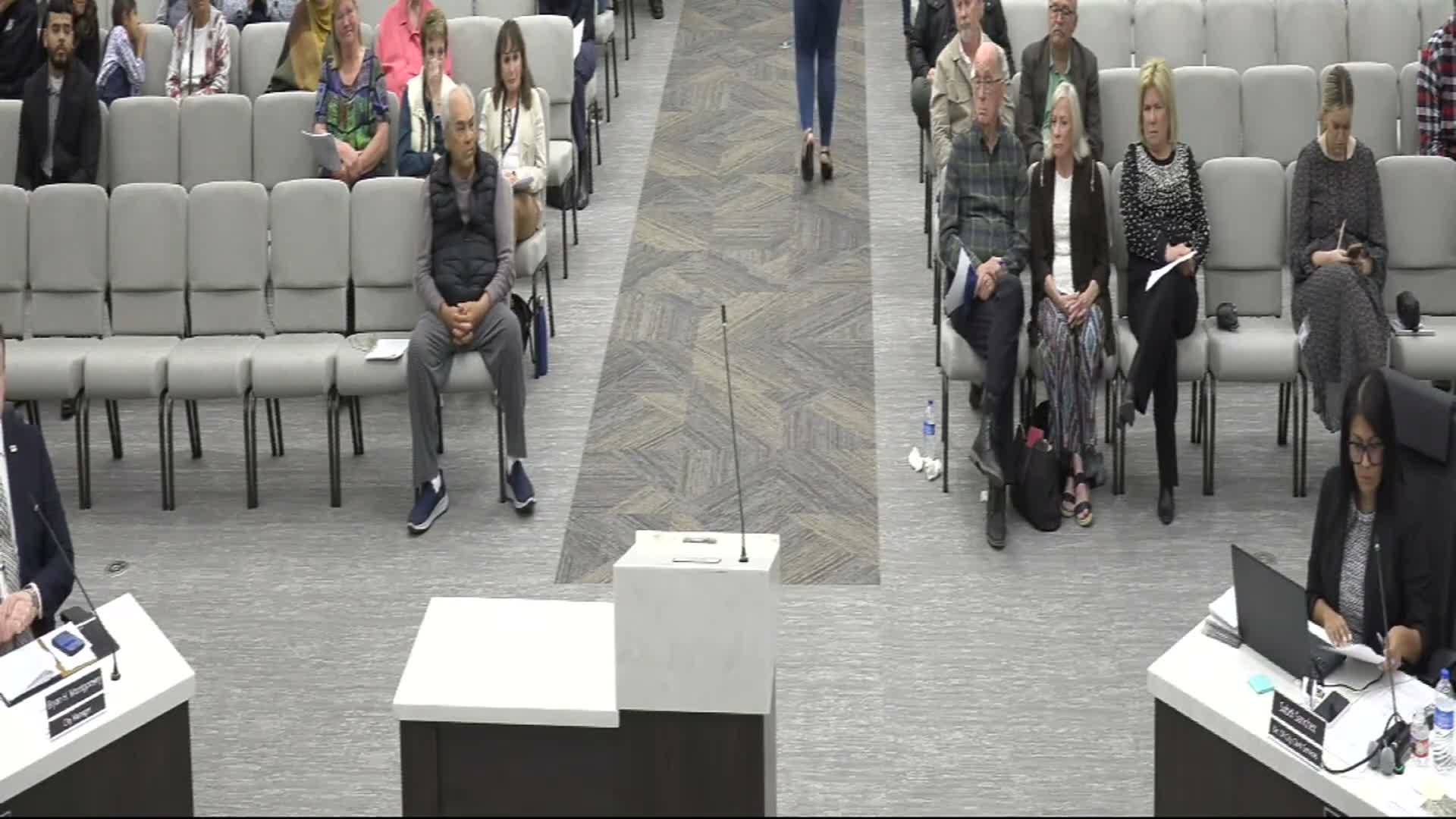 Indio council narrowly approves FOIA request to DHS seeking data on residents taken into custody