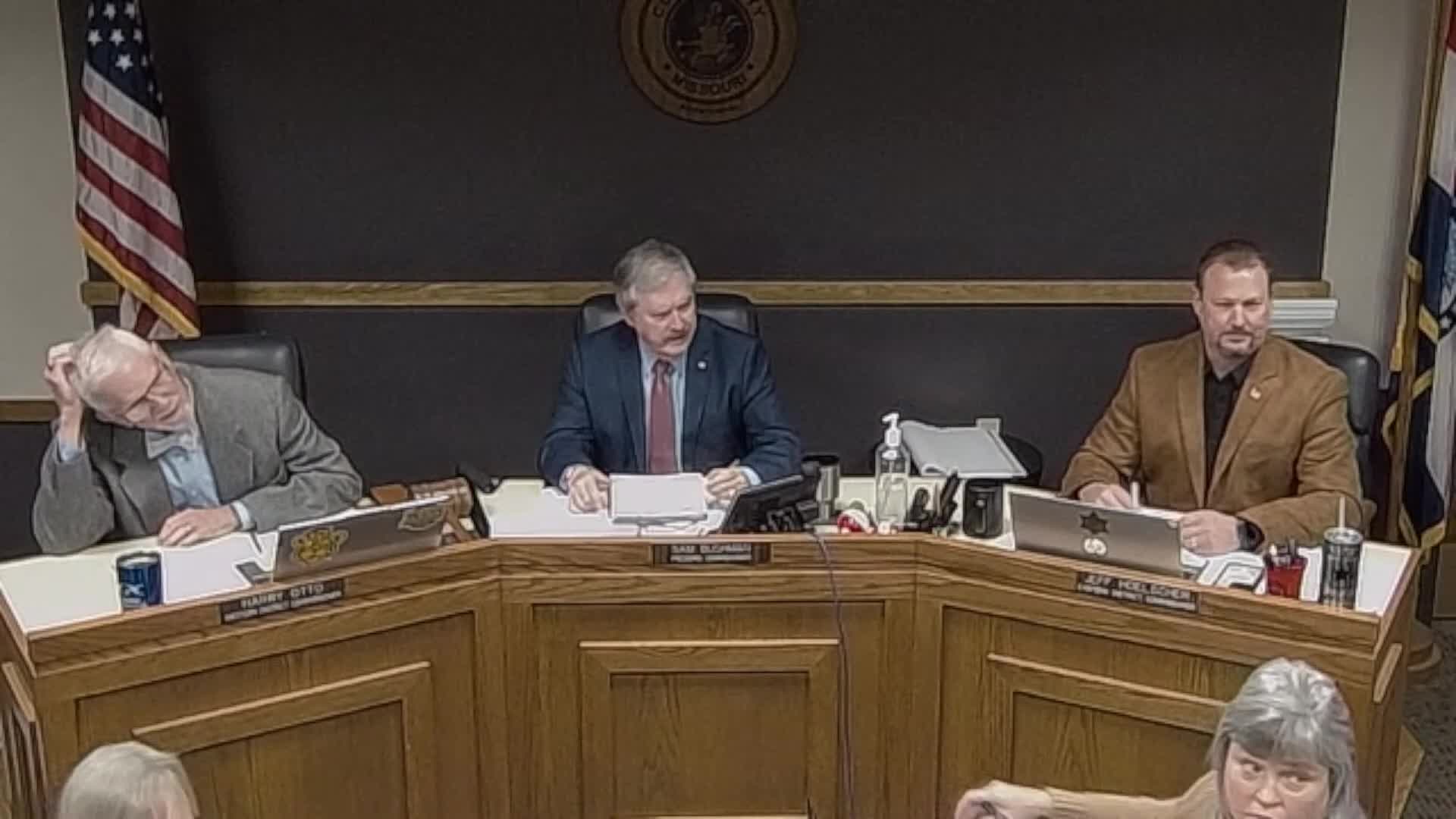 Cole County Commission approves range of contracts, purchases and agreements; several items on consent