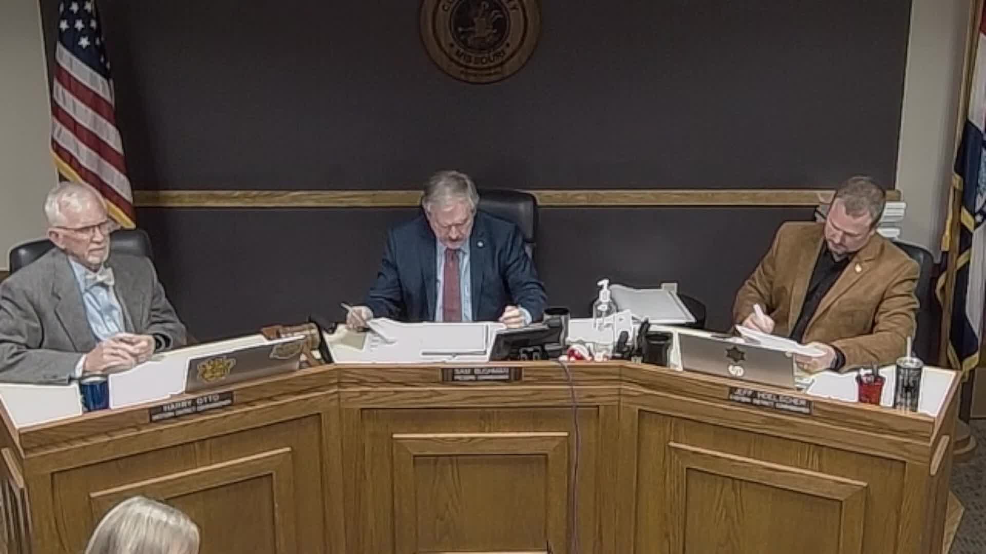 Cole County staff propose updating building and electrical codes; commission to form building commission and hold public hearings