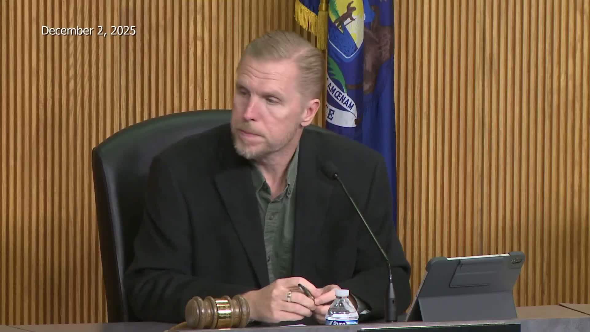 Planning Commission recommends council waive 500-foot rule for Outback Steakhouse off‑premise alcohol sales