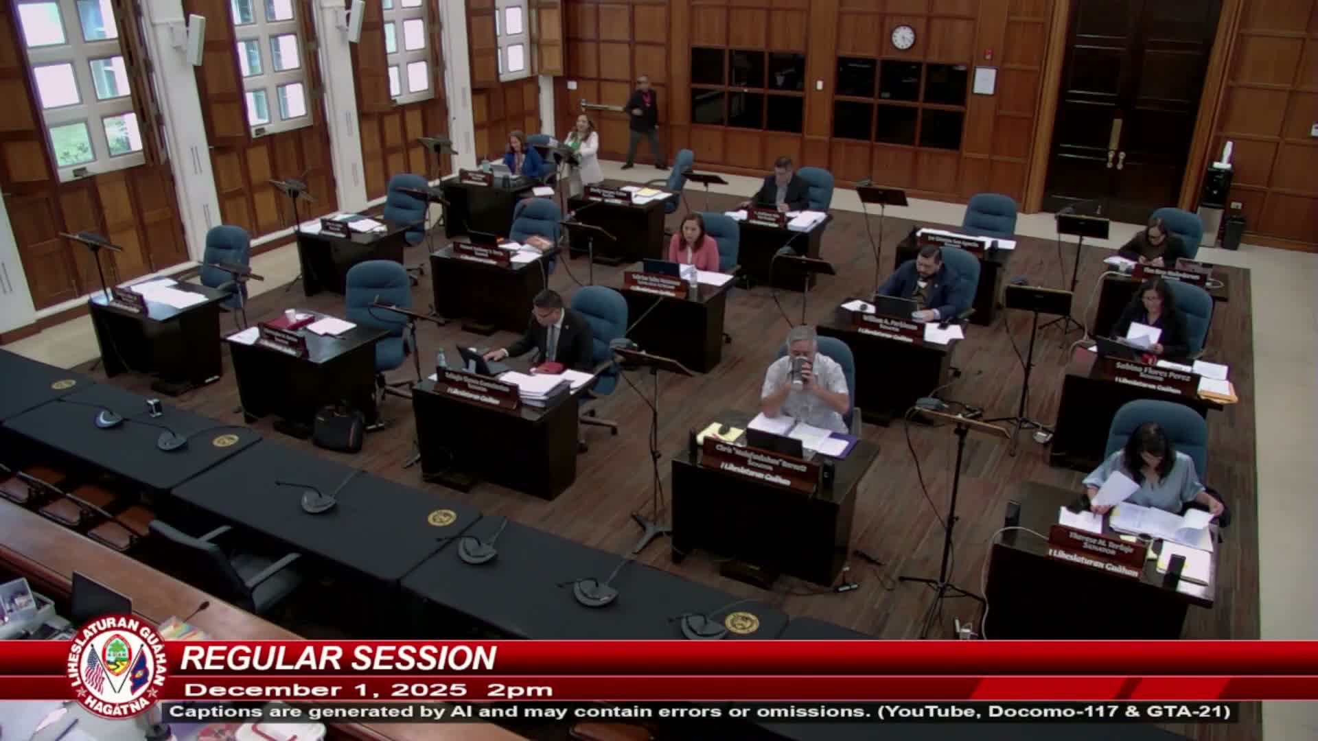 Senators debate extending lawful use of U.S. driver licenses from 30 to 90 days; bill advanced with lingering concerns