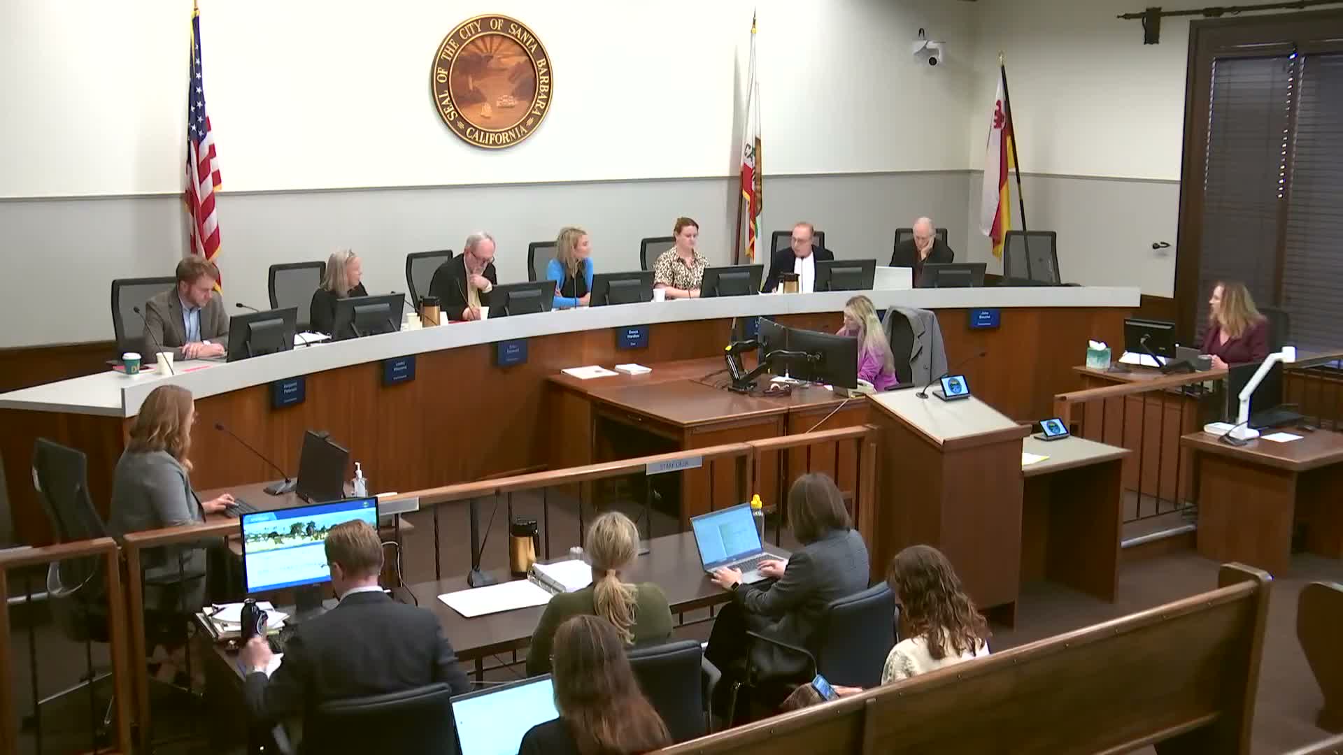 Planning commission approves minutes and Los Patos Underpass resolution