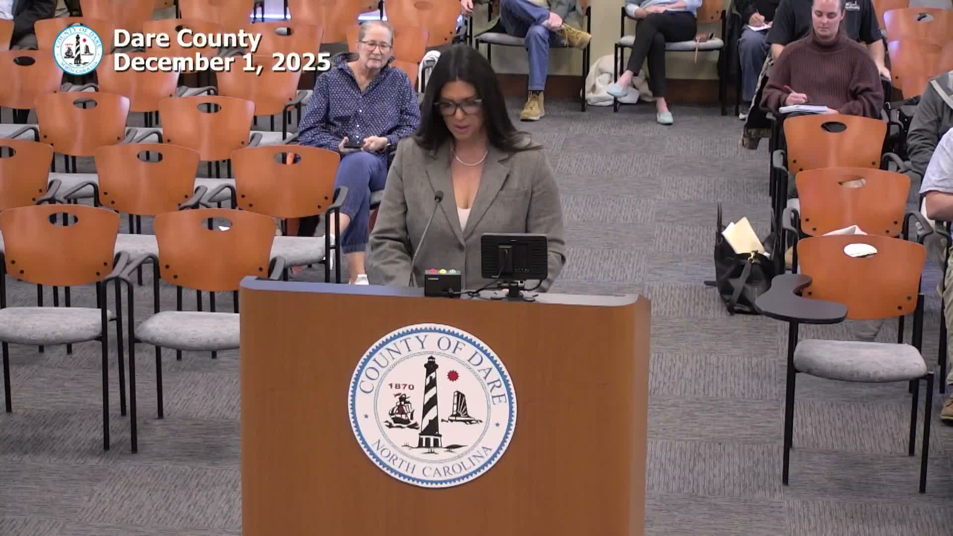 Dare County public comment urges immediate reconstruction of historical groins; county staff cite permitting limits