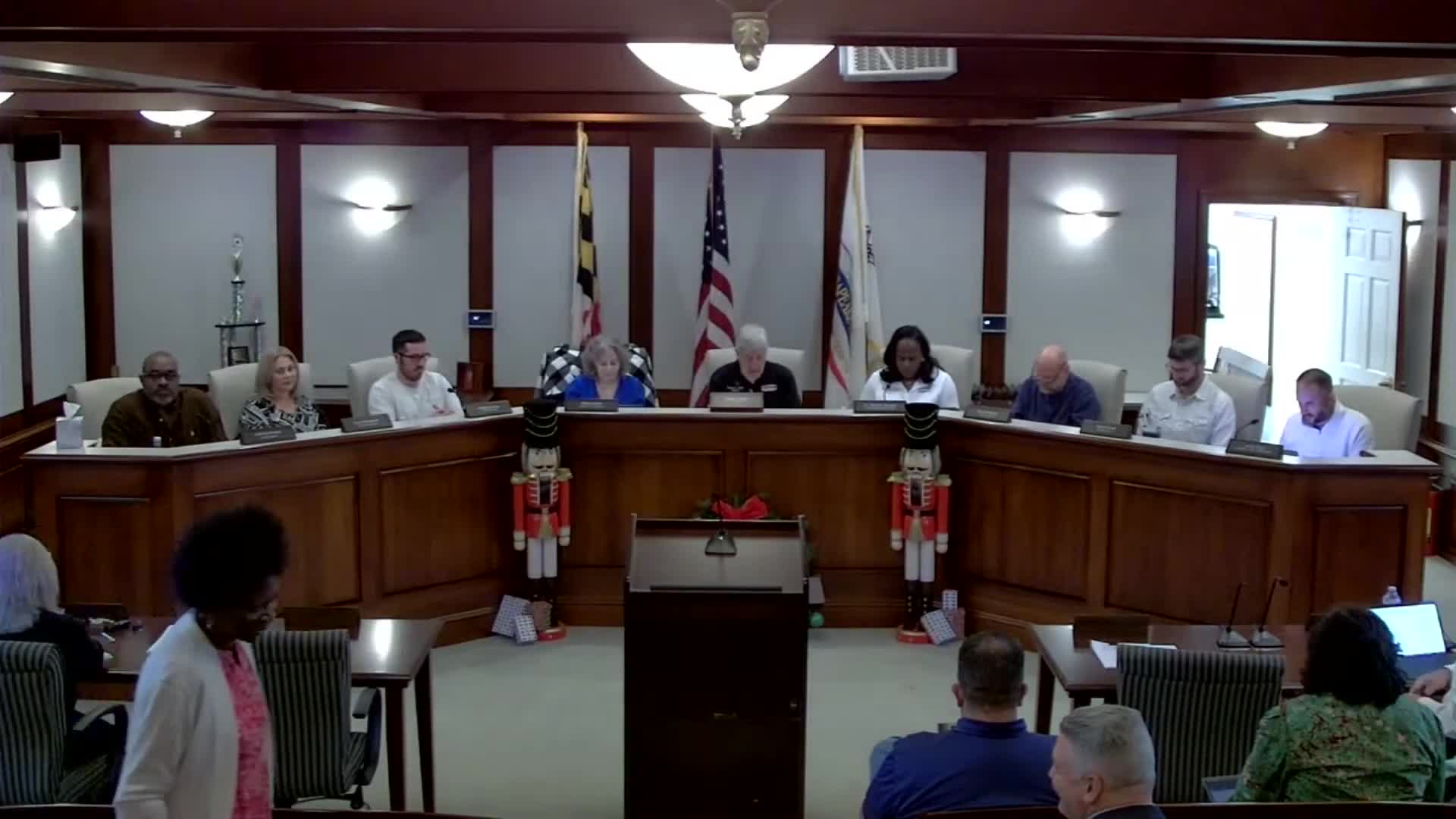 Town Council approves budget moves tied to proposed water park, shifting funds to general fund