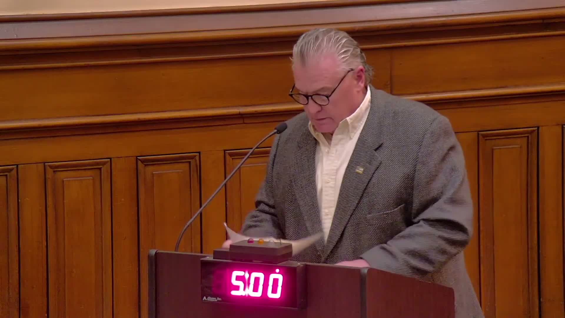 Residents Demand Records After Fire Hydrant Failed During House Fire; Council Promises Follow-up