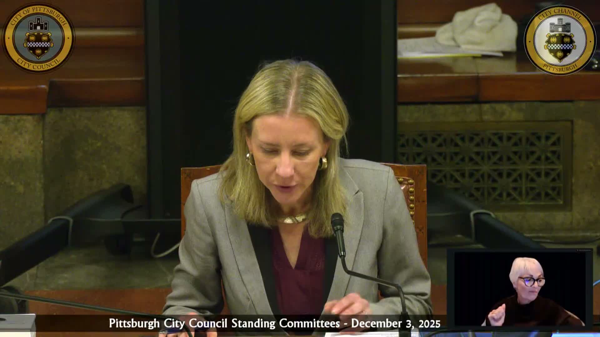 Council backs $400,000 increase to Transdev fleet contract as members press for fleet overhaul