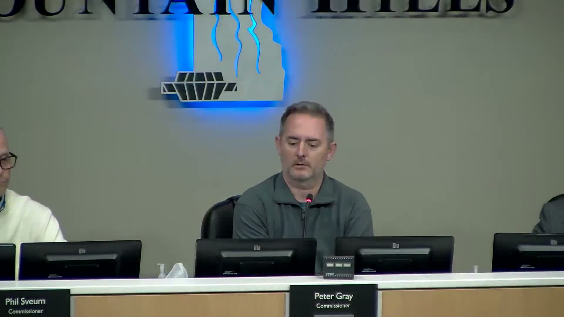 Fountain Hills planners approve front‑yard patio cover at 17114 East Fairway Court