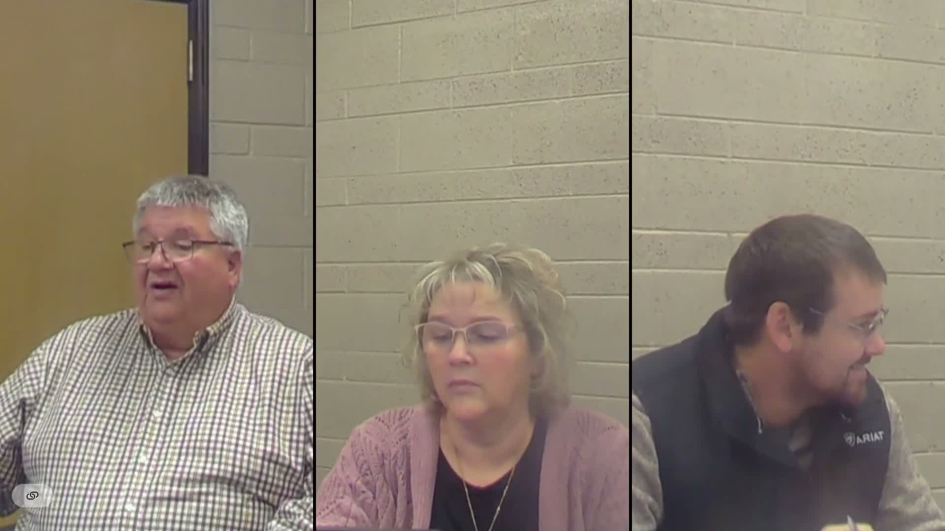 Board approves non‑construction expansion permit for Wayne Gearhart