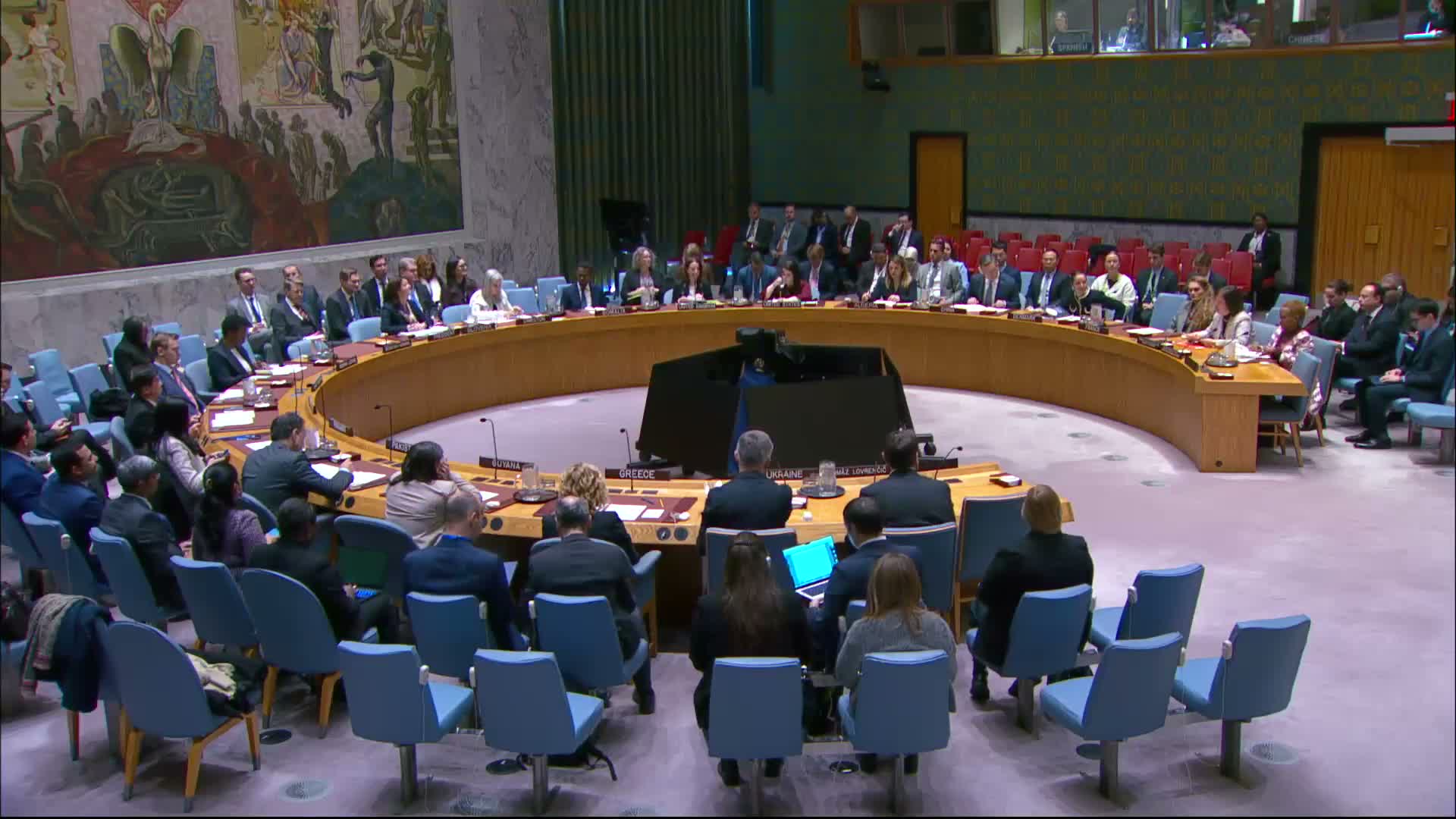 UN briefing says civilian toll and infrastructure damage are rising in Ukraine, urges de-escalation