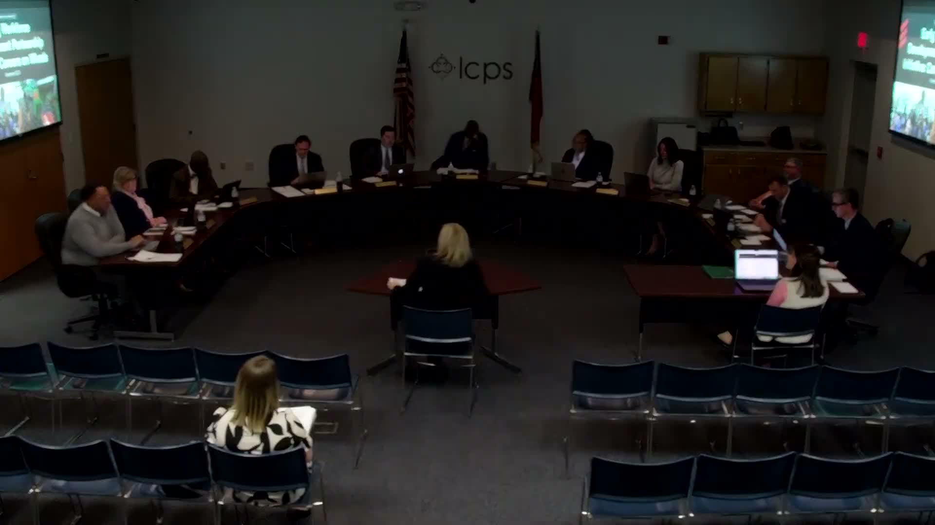 Careers on Wheels draws 615 fourth-graders and dozens of local businesses