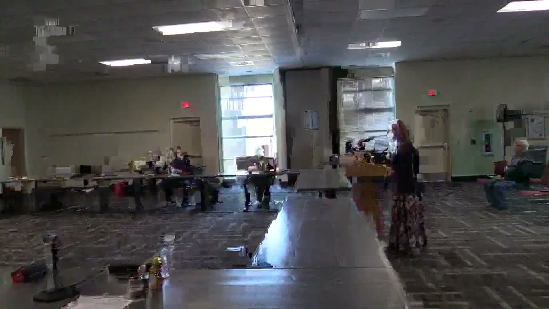 Lee County Board elects Kirk Smith chair, Doctor Knecht vice chair; adopts meeting schedule and official bonds