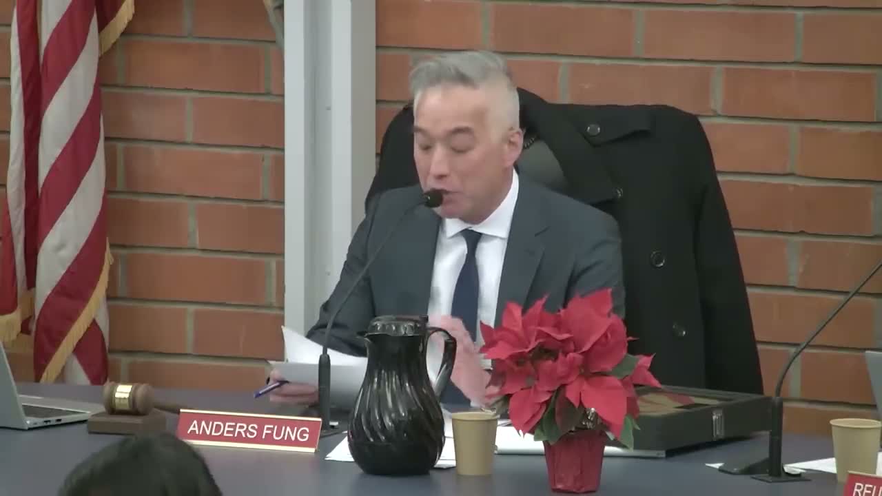 Reuben Holiver sworn in as Millbrae mayor; Steven Rinaldi named vice mayor in unanimous vote