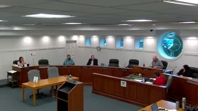 Committee hears proposal for 18‑hole Towpath disc golf course; designers and local players offer support