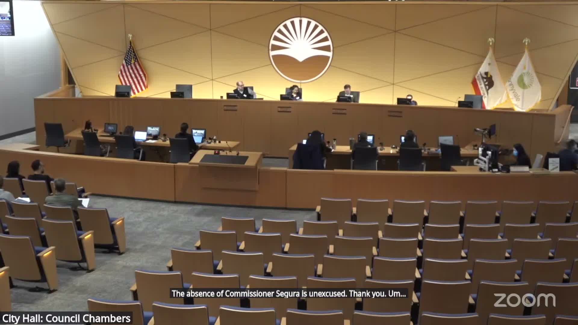 Commission reviews 5‑unit townhome proposal at 1001 South Wolf Road; commissioners generally supportive