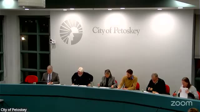 Petoskey council adopts 2026 budget, adds marina electrical upgrade pending grant; budget passes 4–1