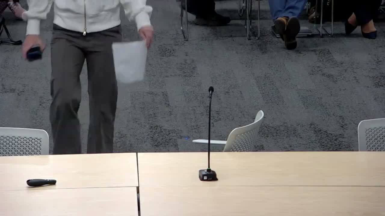 Parents and experts press Beaverton board to tighten Chromebook filters and GenAI access; CIO says filters, telemetry and ERP changes underway