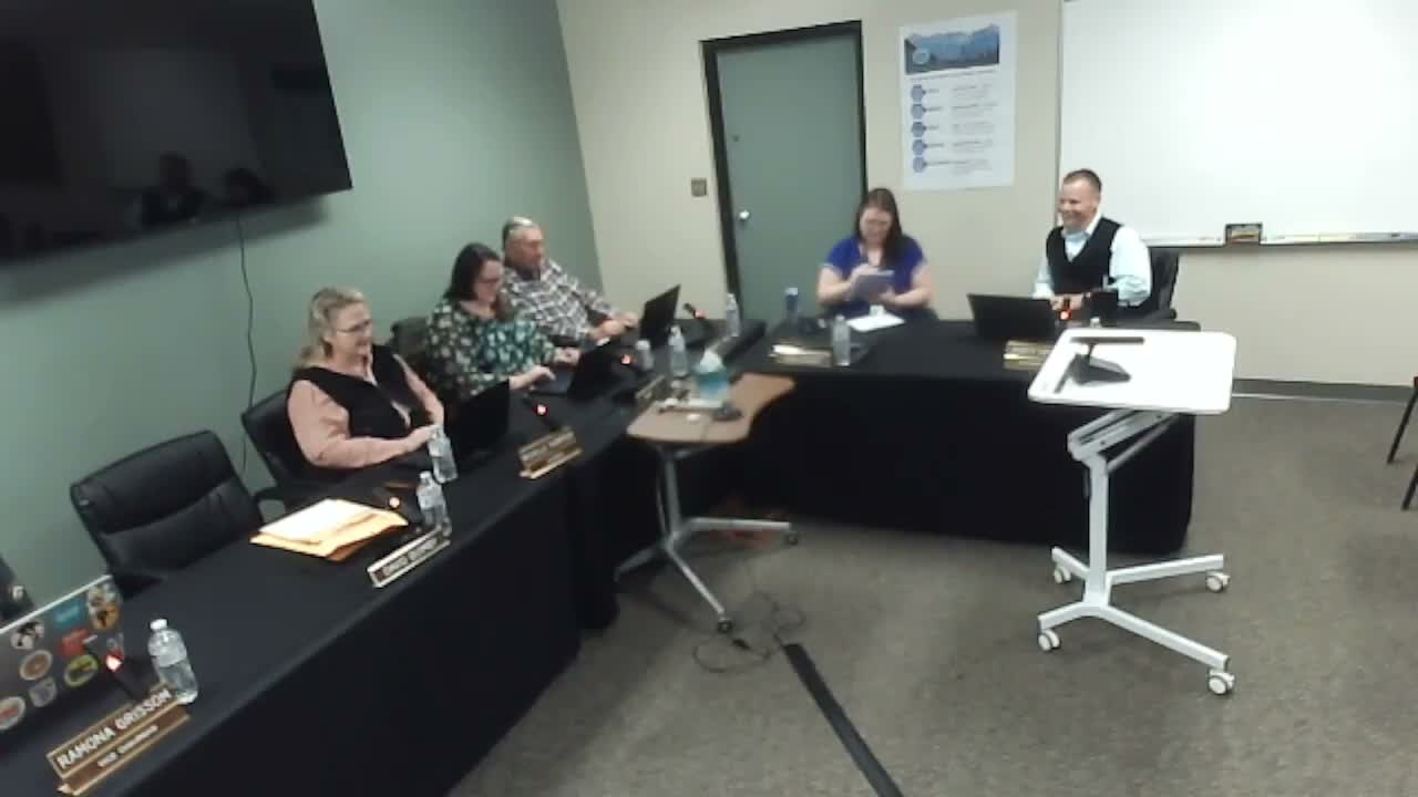 Lakeland District trustees approve agenda, vote to enter executive session under Idaho Code